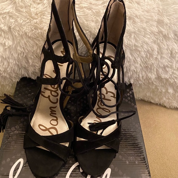 Sam Edelman Azela Suede Tassel Tie up Sandals - Picture 1 of 3